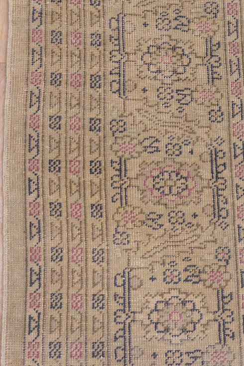 Antique Sivas Area Rug (12' x 14')